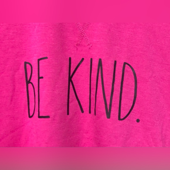 Rae Dunn Sweatshirt “BE KIND” Size Large NWT - Picture 3 of 6